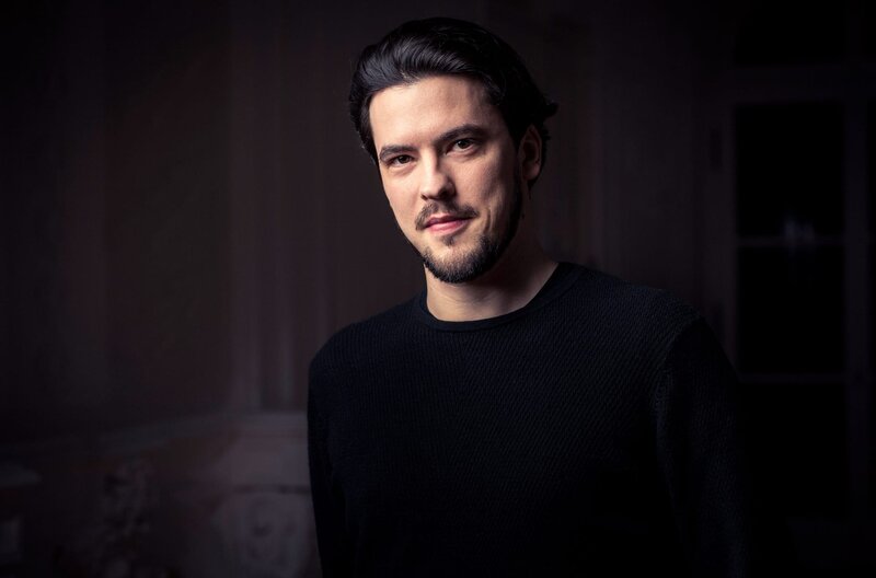 Wolfgang Amadeus Mozart: Le Nozze di Figaro – Bild: Guido Werner  /​ Andrè Schuen wird in der Rolle des Grafen Almaviva zu sehen sein.