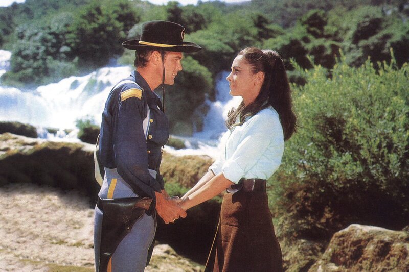 Winnetou und Shatterhand im Tal der Toten – Bild: ARD Degeto/​BR/​DIF