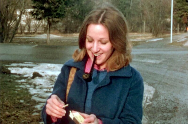 Gabi Lischker am 4. Februar 1973 in Schongau: Sie wirkt glücklich –  und zerbricht doch an ihrer Mutterrolle. – Bild: arte