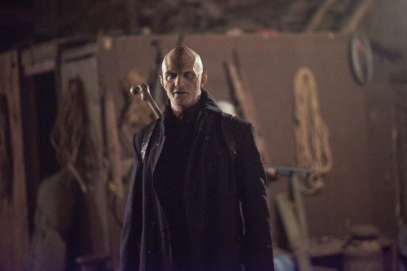 The Strain S04E01 Nuklearer Winter (The Worm Turns) fernsehserien.de