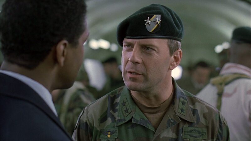 Ausnahmezustand – Bild: RTL Zwei