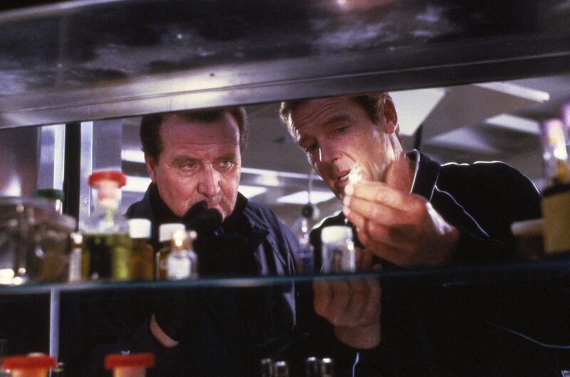 James Bond 007: Im Angesicht des Todes – Bild: ATV II