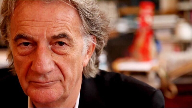 Paul Smith ist seit 40 Jahren international ein äußerst erfolgreicher Designer. Mit insgesamt 400 Boutiquen und Verkaufsstellen in 35 Ländern begeistert der Brite mit seinem ganz eigenen Stil: „classic with a twist“ (zu Deutsch: klassisch mit dem gewissen Etwas).   Die Verwendung des sendungsbezogenen Materials ist nur mit dem Hinweis und Verlinkung auf TVNOW gestattet. – Bild: RTL /​ © TABO TABO FILMS – ARTE France – AVRO – 2011