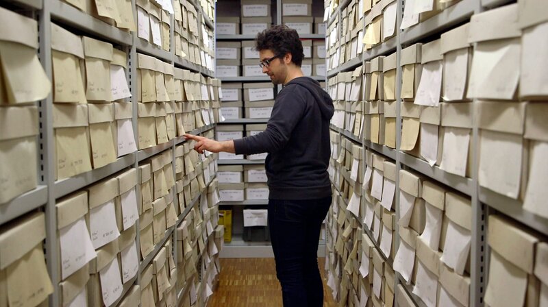 Die Geheimnisse des schönen Leo – Bild: ZDF und WDR/​Lichtblick Film/​Julian Kruba.