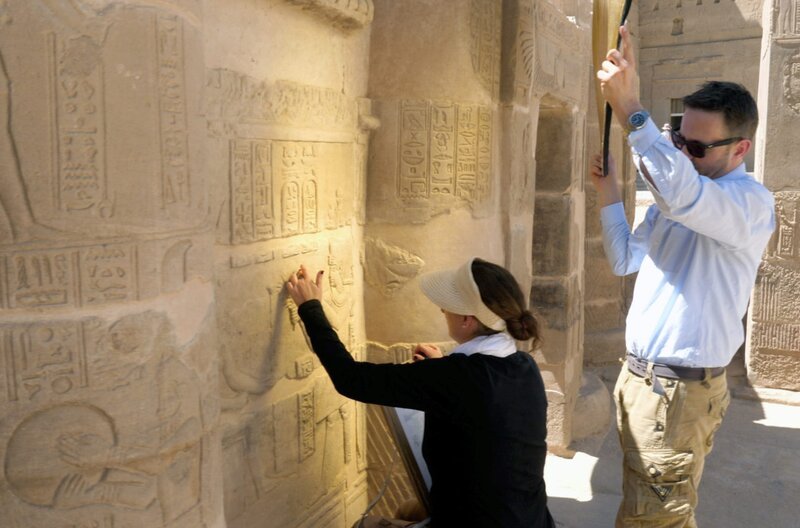 Ein internationales Forschungsteam gibt Einblicke in die Geschichte der Tempel von Philae und bisher nicht entzifferte Inschriften. – Bild: NDR / © Sequana Media / © Sequana Media Ein internationales Forschungsteam gibt Einblicke in die Geschichte der Tempel von Philae und bisher nicht entzifferte Inschriften. – Bild: NDR / © Sequana Media / © Sequana Media