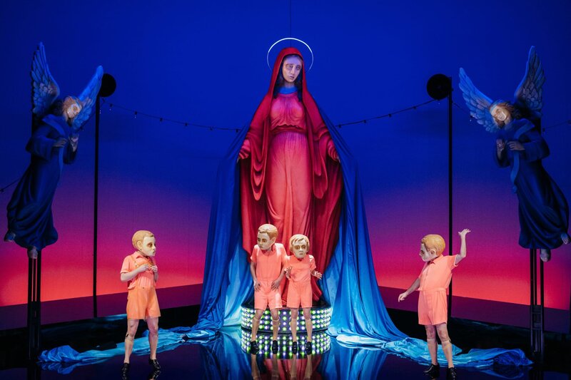 Die Eingeborenen von Maria Blut – Bild: ZDF und Susanne Hassler-Smith.