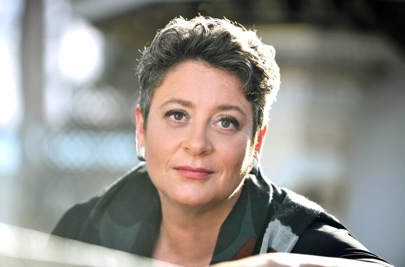 Gerhild Romberger, Mezzosopranstimme in Mahlers 2. Symphonie – Bild: MDR / © Rosa Frank / © Rosa Frank Gerhild Romberger, Mezzosopranstimme in Mahlers 2. Symphonie – Bild: MDR / © Rosa Frank / © Rosa Frank