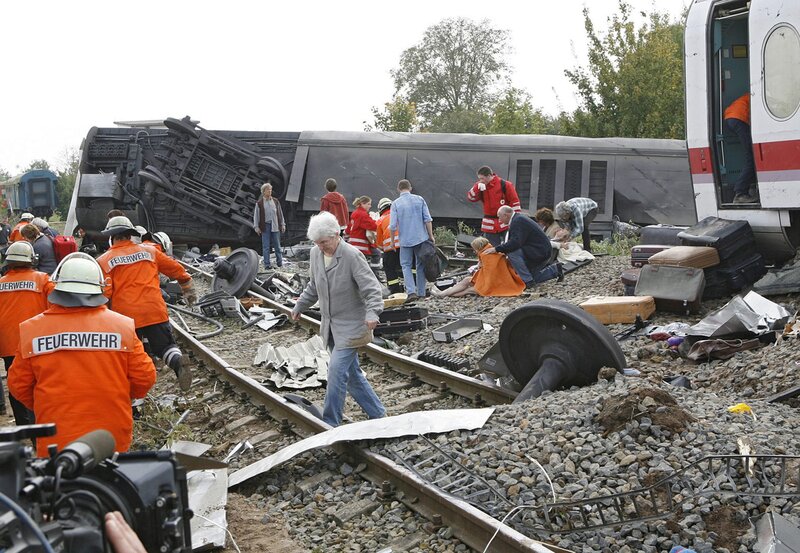 Eschede Zug 884 – Bild: NDR