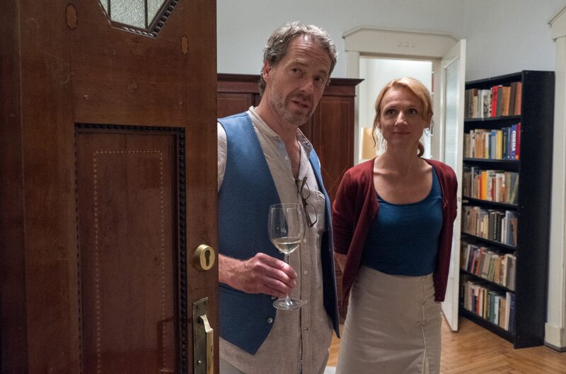 Für immer Sommer 90 – Bild: ZDF und ARD Degeto/​Manju Sawhney.