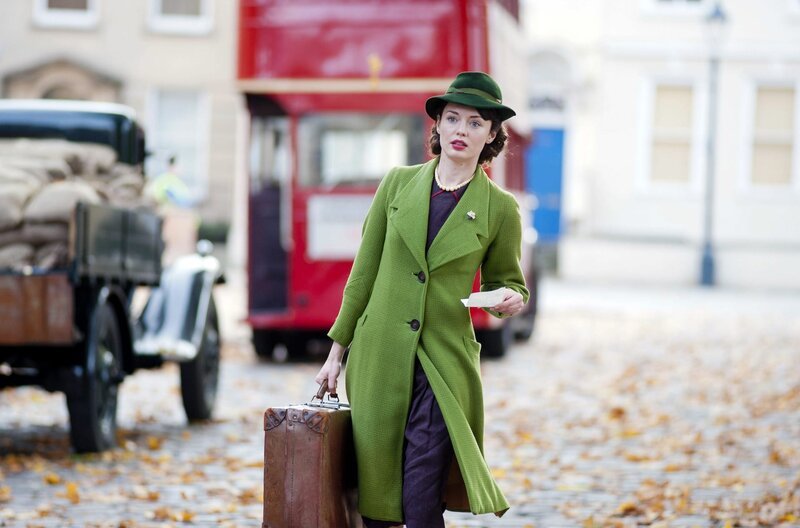Rückkehr ins Haus am Eaton Place S02E02 Rettet die Kinder (The Love That Pays The Price