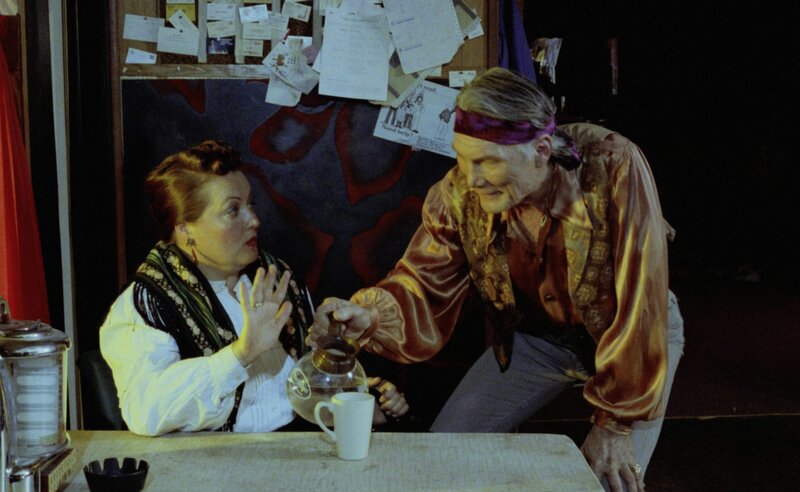 Out of Rosenheim – Bild: 1987 /​ Pelemele Film GmbH – Pro-ject Filmproduktion im Filmverlag der Autoren GmbH & Co. Produktions-Kommanditgesellschaft München – Bayrischer Rundfunk/​BR – hr Hessischer Rundfunk. All rights reserved. Rechte: Studiocanal GmbH  …