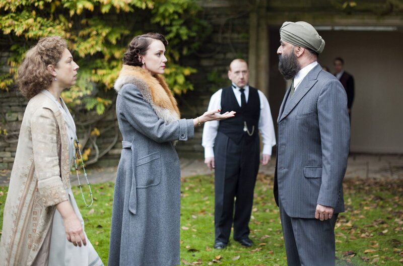Rückkehr ins Haus am Eaton Place S02E01 Kriegsgefahr (A Faraway Country About Which We Know
