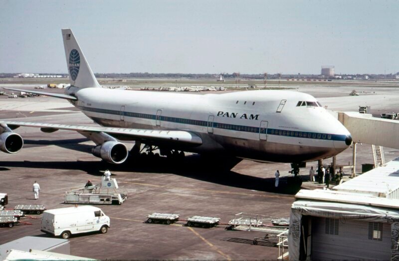 PAN AM 747 am JFK Flughafen. – Bild: Pan_Am_Aufstieg_Absturz /​ BR, SWR, NARA /​ BR/​NARA/​SWR/​Pan_Am_Aufstieg_Absturz