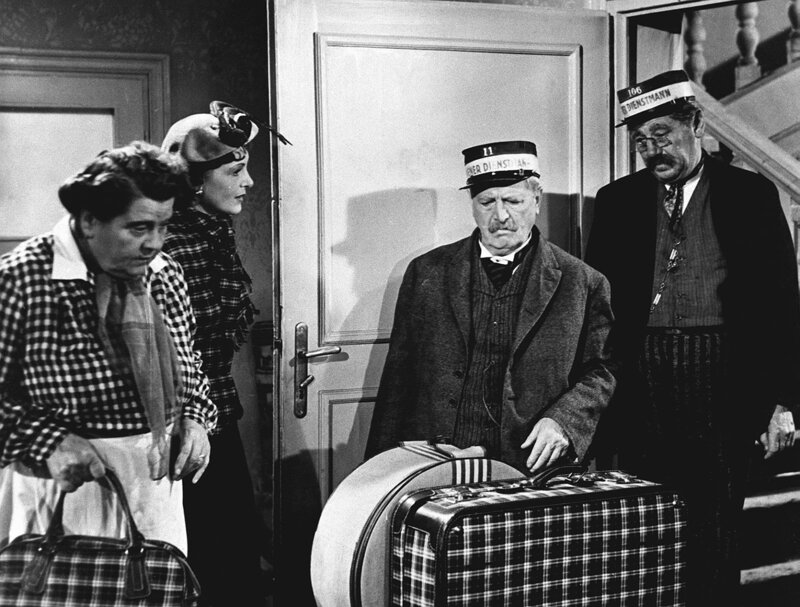 Hallo, Dienstmann – Bild: ORF/​Kirch Media