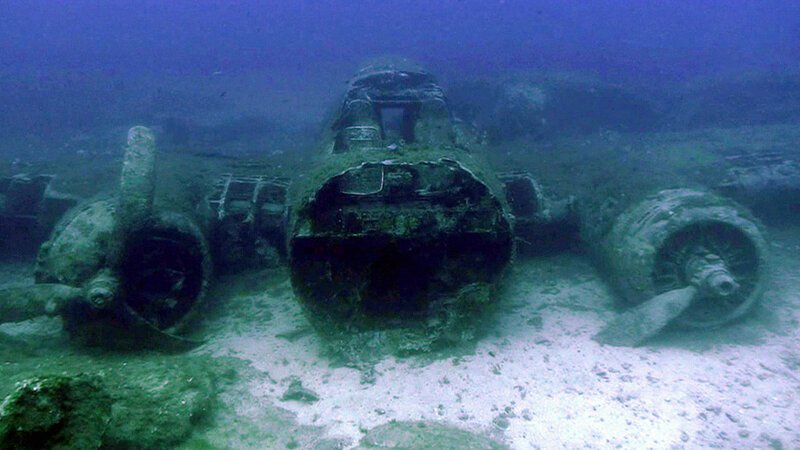 Wenn Schiffe oder Flieger im Bermuda-Dreieck verschwinden, können oft nur noch ihre Wracks geborgen werden. – Bild: BILD