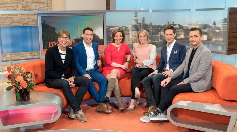 WESTDEUTSCHER RUNDFUNK KÖLN ARD-Morgenmagazin Moderatoren des ARD-Morgenmagazin: v.l.n.r. Peter Großmann, Till Nassif, Anna Planken, Susan Link, Sven Lorig und Donald Bäcker © WDR/​Herby Sachs, honorarfrei – Verwendung gemäß der AGB im engen inhaltlichen, redaktionellen Zusammenhang mit genannter WDR-Sendung und bei Nennung „Bild: WDR/​Herby Sachs“ (S1+). WDR Presse und Information/​Bildkommunikation, Köln, Tel: 0221/​220 -7132 oder -7133, Fax: -777132, bildkommunikation@wdr.de – Bild: WDR/​Ben Knabe /​ WDR Presse und Information/​Redak