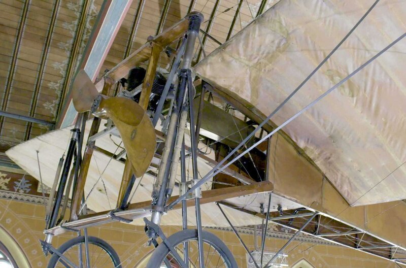 Exakter Nachbau der „Blériot XI“, des von Louis Blériot für die Überquerung des Ärmelkanals gebauten Flugzeugs – Bild: GAP /​ Exakter Nachbau der ?Blériot XI?, des von Louis Blériot für die Überquerung des Ärmelkanals gebauten Flugzeugs