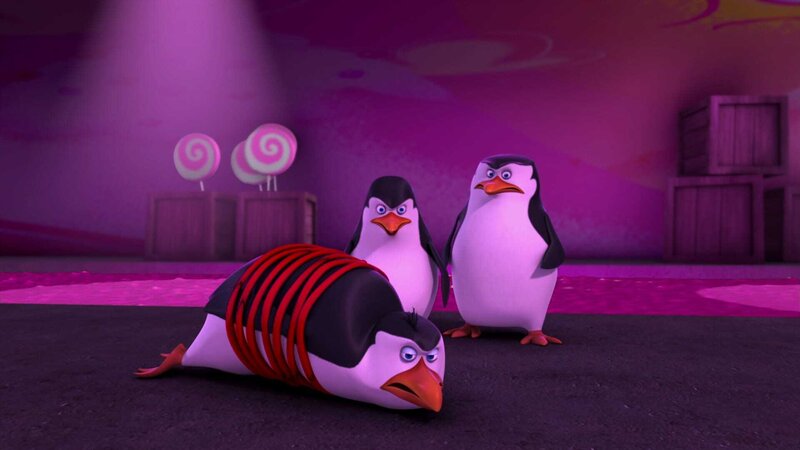 L-R: Rico, Private, Skipper – Bild: ViacomCBS