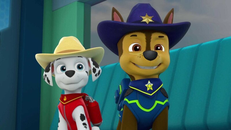 L-R: Marshall, Chase – Bild: Paramount