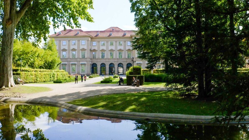 der Teich im Park des Palais Liechtenstein. – Bild: ORF/​Landesstudio Wien
