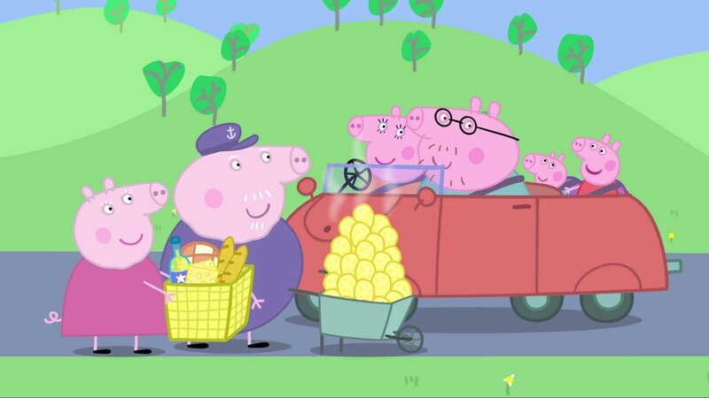 L-R: Granny Pig, Grandpa Pig, Mummy Pig, Daddy Pig, George Pig, Peppa Pig – Bild: Paramount