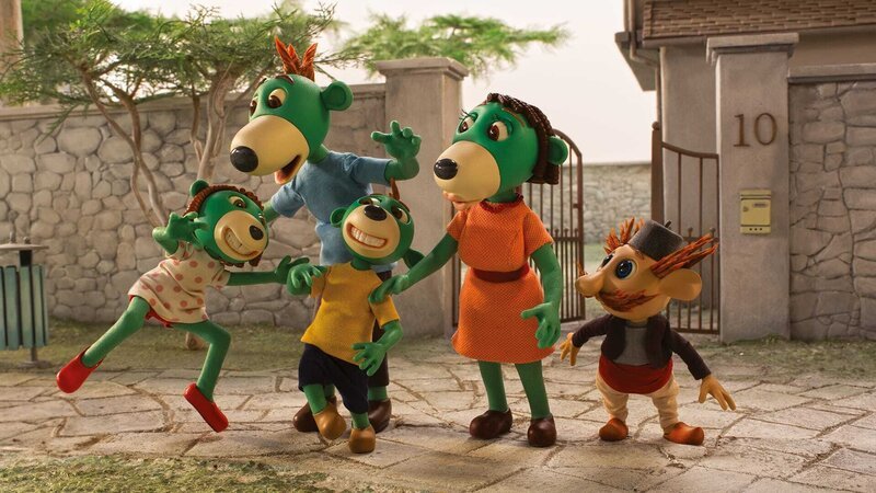L-R: Treflinka, Tata, Treflik, Mama – Bild: 2019 Studio Trefl