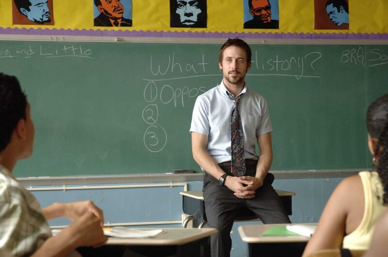 Einsfestival HALF NELSON, Spielfilm, USA 2006, Regie Ryan Fleck, am Mittwoch (28.05.14) um 20:15 Uhr. Dan (Ryan Gosling) macht anspruchsvollen Unterricht und versucht seine Schüler für Geschichte zu interessieren. – Bild: KINOWELT TV