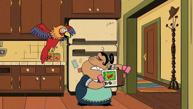 L-R: Sergio, Grandma Rosa – Bild: ViacomCBS