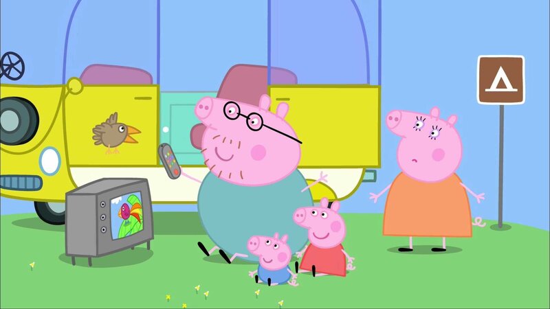 L-R: Daddy Pig, George Pig, Peppa Pig, Mummy Pig – Bild: Paramount