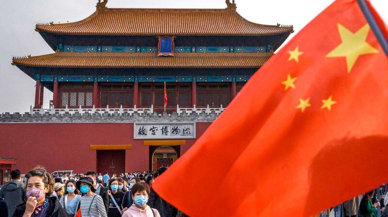 Das heutige China ist geprägt von den Nachwirkungen der kommunistischen Kulturrevolution. – Bild: phoenix/​ZDF