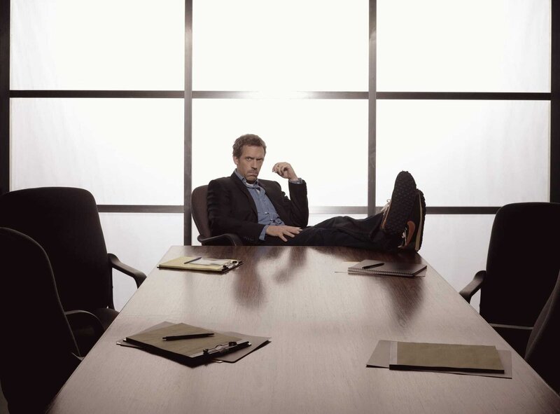 Dr. House (Hugh Laurie) – Bild: PLURIMEDIA (NBC Universal, Inc.)