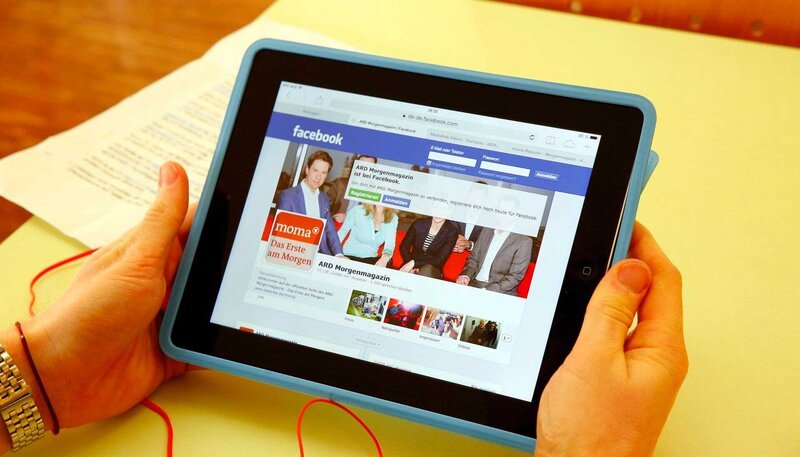 WESTDEUTSCHER RUNDFUNK KÖLN ARD-Morgenmagazin bei Facebook. – Bild: @ WDR/​Oliver Heisch /​ WDR Presse und Information/​Bildk