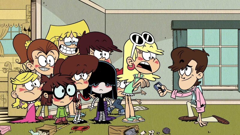 L-R: Lola, Luan, Lisa, Lori, Lynn, Luna, Lucy, Leni, Hugh – Bild: ViacomCBS