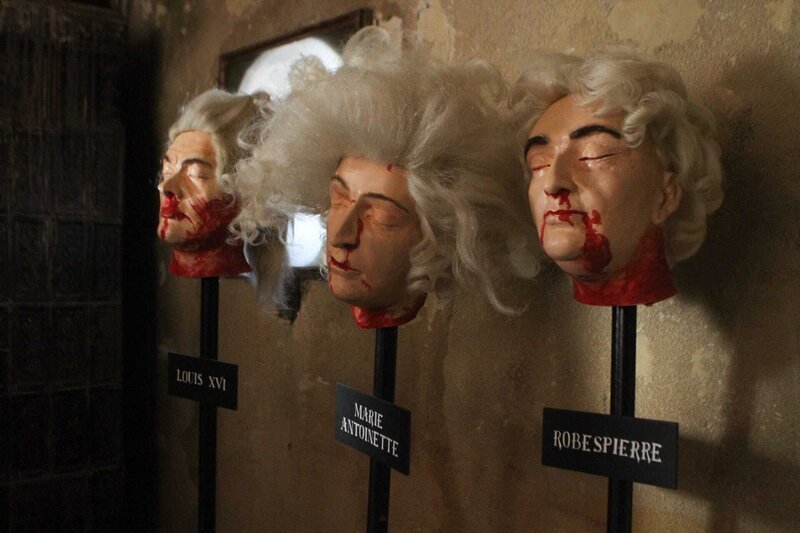 têtes décapitées mannequins de cire – Bild: ORF/Terranoa/BBC/ARTE France/© Gedeon Programmes têtes décapitées mannequins de cire – Bild: ORF/Terranoa/BBC/ARTE France/© Gedeon Programmes