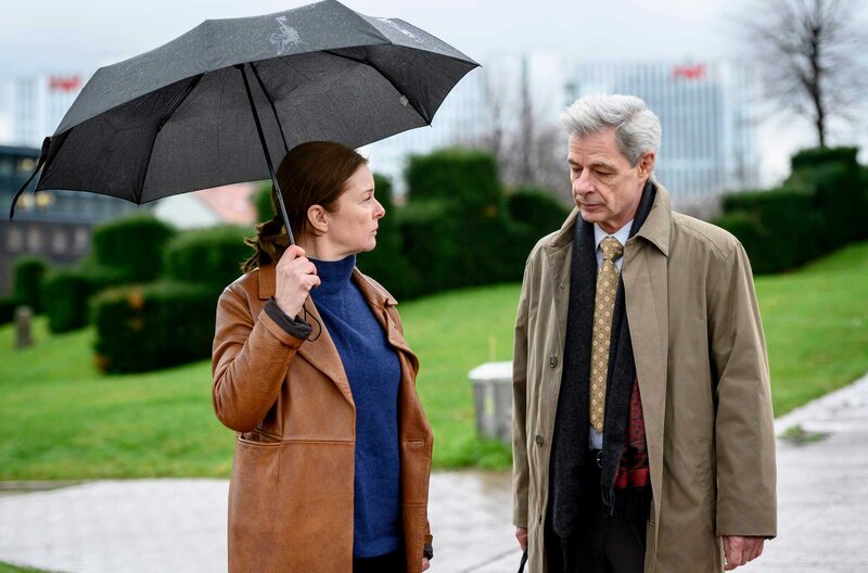 Die Füchsin 04 Im goldenen Käfig fernsehserien.de Die Füchsin 04 Im goldenen Käfig fernsehserien.de