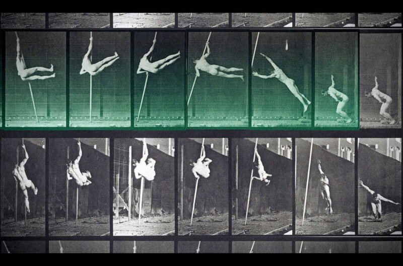 Eadweard Muybridges Serienfotografien eines Mannes beim Stabhochsprung – Bild: Patrice Schmidt/​RMN-Grand Palais /​ Eadweard Muybridges Serienfotografien eines Mannes beim Stabhochsprung