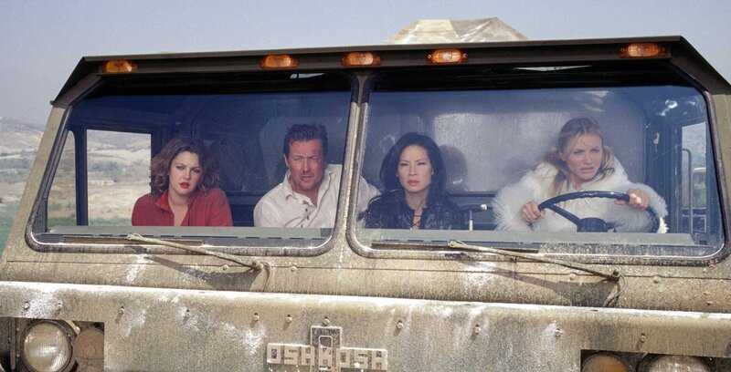 Drew Barrymore (Dylan Sanders), Robert Patrick (Ray Carter), Lucy Liu (Alex Munday), Cameron Diaz (Natalie Cook). – Bild: 3sat