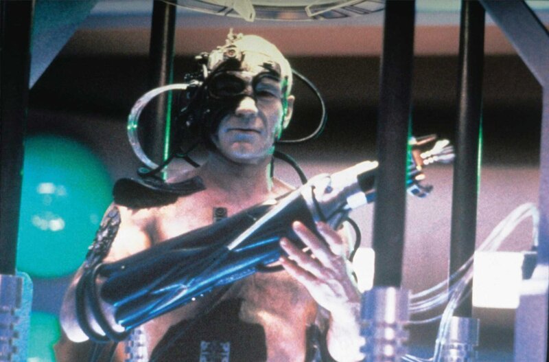 Bild: SYFY TM & (C) 2011 CBS Studios Inc Photocredit Mandatory, Editorial Use Only, NO archive, NO Resale