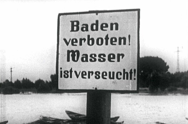 Badeverbot ist in den 60er Jahren an deutschen Flüssen Standard. Weiteres Bildmaterial finden Sie unter www.br-foto.de. – Bild: BR/​WDR