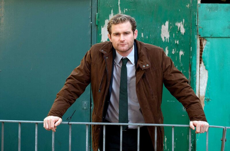 Die Ehre der Familie – Bild: Itv Global Entertainment Limited /​ Detective Constable Andy Craig (Mark Stanley) unterstützt Chief Inspector Caroline Goode bei der Aufklärung des komplexen Falls.