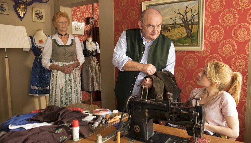 Eine Sommerliebe zu dritt – Bild: ARD Degeto/​Erika Hauri