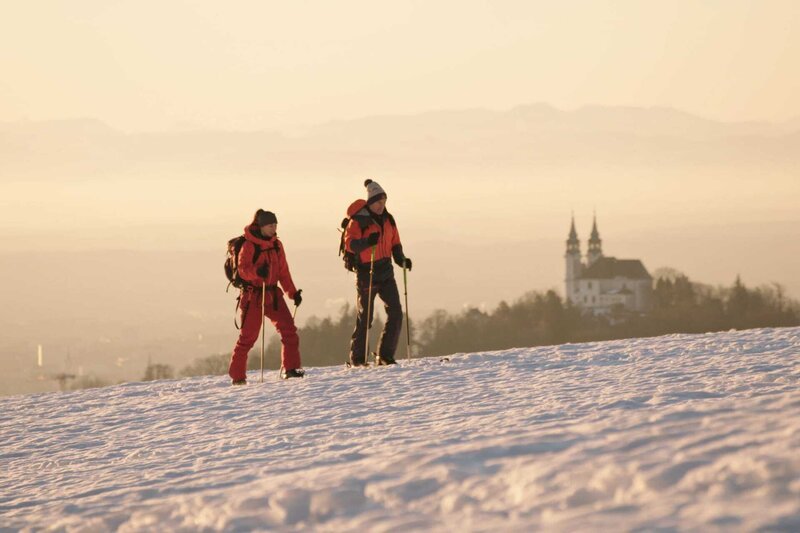 Jacoba und Heinrich Kriechmayr, Skitour auf die GIS – Bild: DMG Film /​ ServusTV /​ DMGFilm /​ ServusTV /​ DMGFilm