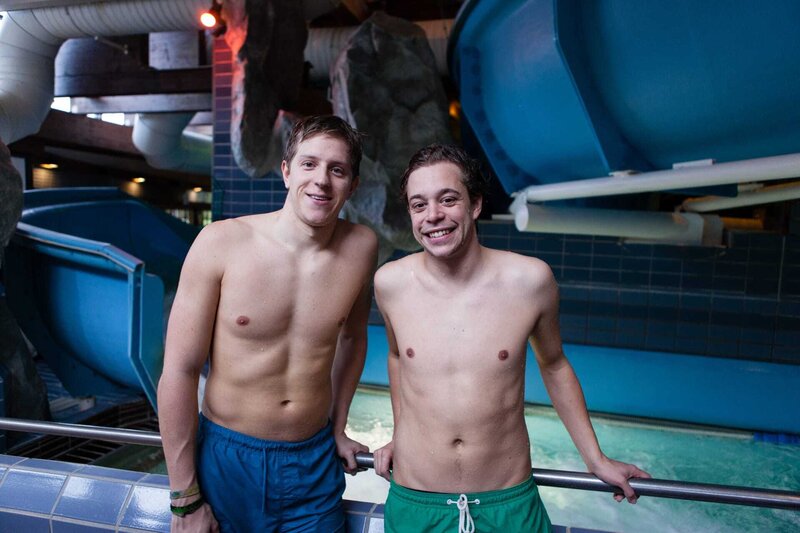 Checker Tobi 12 Der SchwimmbadCheck fernsehserien.de