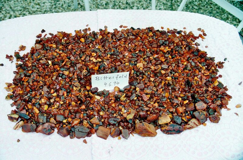 Bernstein aus der Kohlegrube – Bild: MDR/​Privatarchiv Gröhn