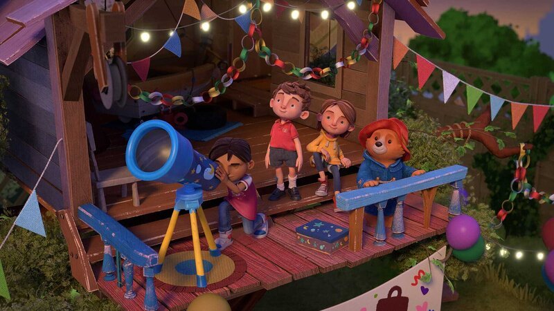 v.li.: Toq, Jonathan Brown, Judy Brown, Paddington – Bild: Paramount