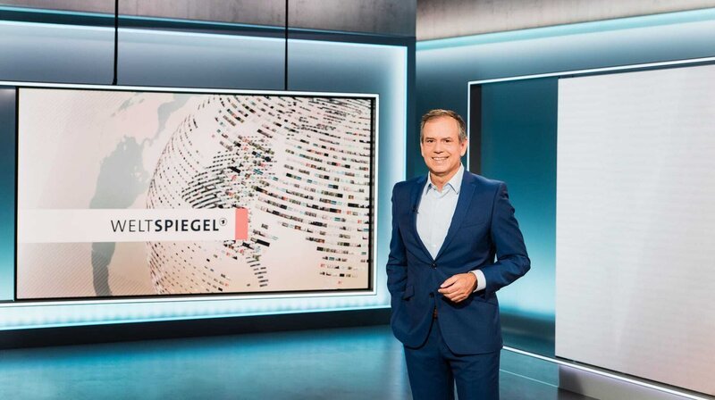 NORDDEUTSCHER RUNDFUNK Weltspiegel vom NDR im Ersten – Moderator Andreas Cichowicz Andreas Cichowicz moderiert den Weltspiegel vom NDR im Ersten. © NDR/​Hendrik Lüders, honorarfrei – Verwendung gemäß der AGB im engen inhaltlichen, redaktionellen Zusammenhang mit genannter NDR-Sendung und bei Nennung „Bild: NDR/​Hendrik Lüders“ (S2). NDR Presse und Information/​Fotoredaktion, Tel: 040/​4156–2306 oder -2305, pressefoto@ndr.de – Bild: NDR/​Hendrik Lüders /​ NDR Presse und Information
