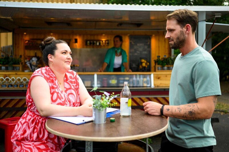 Alles was zählt (AWZ) 4287 Erwartungsvoll