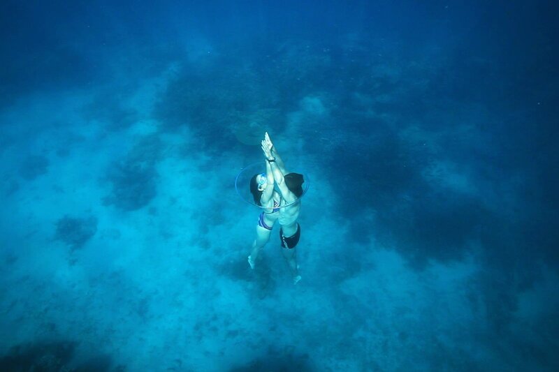 Apnoe-Tauchen Ein Paar im Tiefenrausch Leidenschaftliche Freediver SRF/​Grand Angle Productions – Bild: SRF1