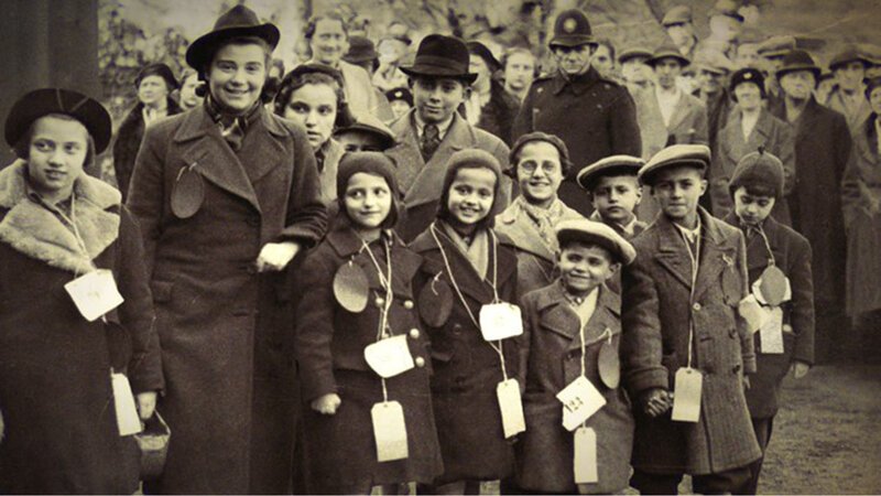 Nicholas Winton betrachtete sich nie als Held. Doch am Vorabend des Zweiten Weltkriegs rettete er 669 Kinder. – Bild: BILD