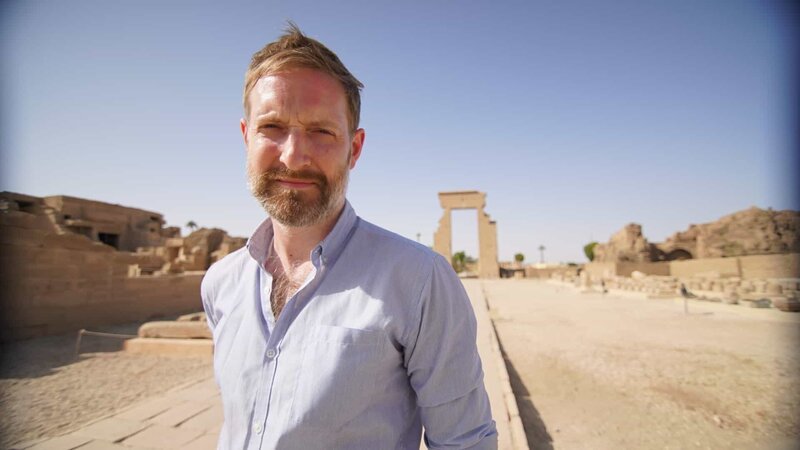 Picture shows: Dr. Chris Naunton – Egyptologist – pictured in Luxor – Bild: BLINK FILMS /​ BLINK FILMS /​ BLINK FILMS /​ BLINK FILMS 2019